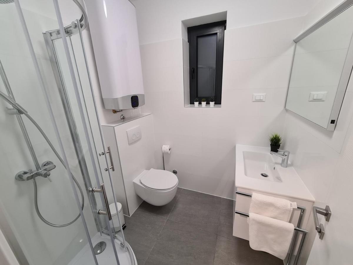 Valbandon Villa Lana מראה חיצוני תמונה